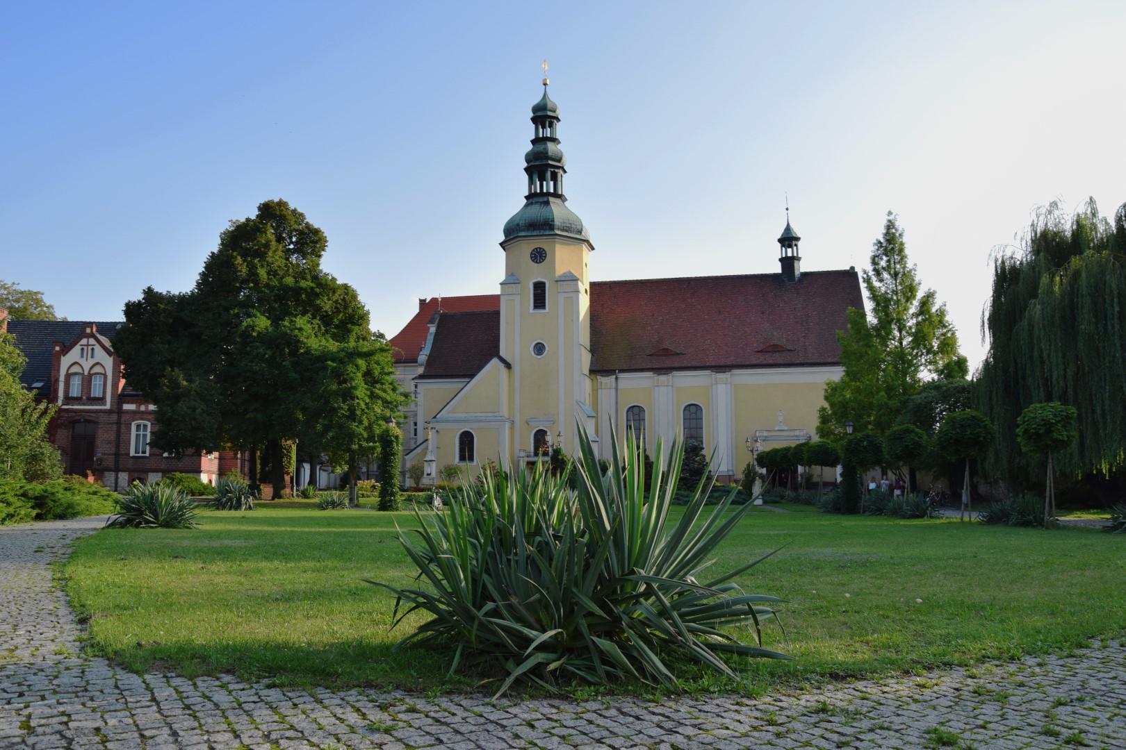 KOŚCIÓŁ PW. BOŻEGO CIAŁA I ŚW. NORBERTA W OPOLU-CZARNOWĄSACH, fot. Adam Krzyżanowski