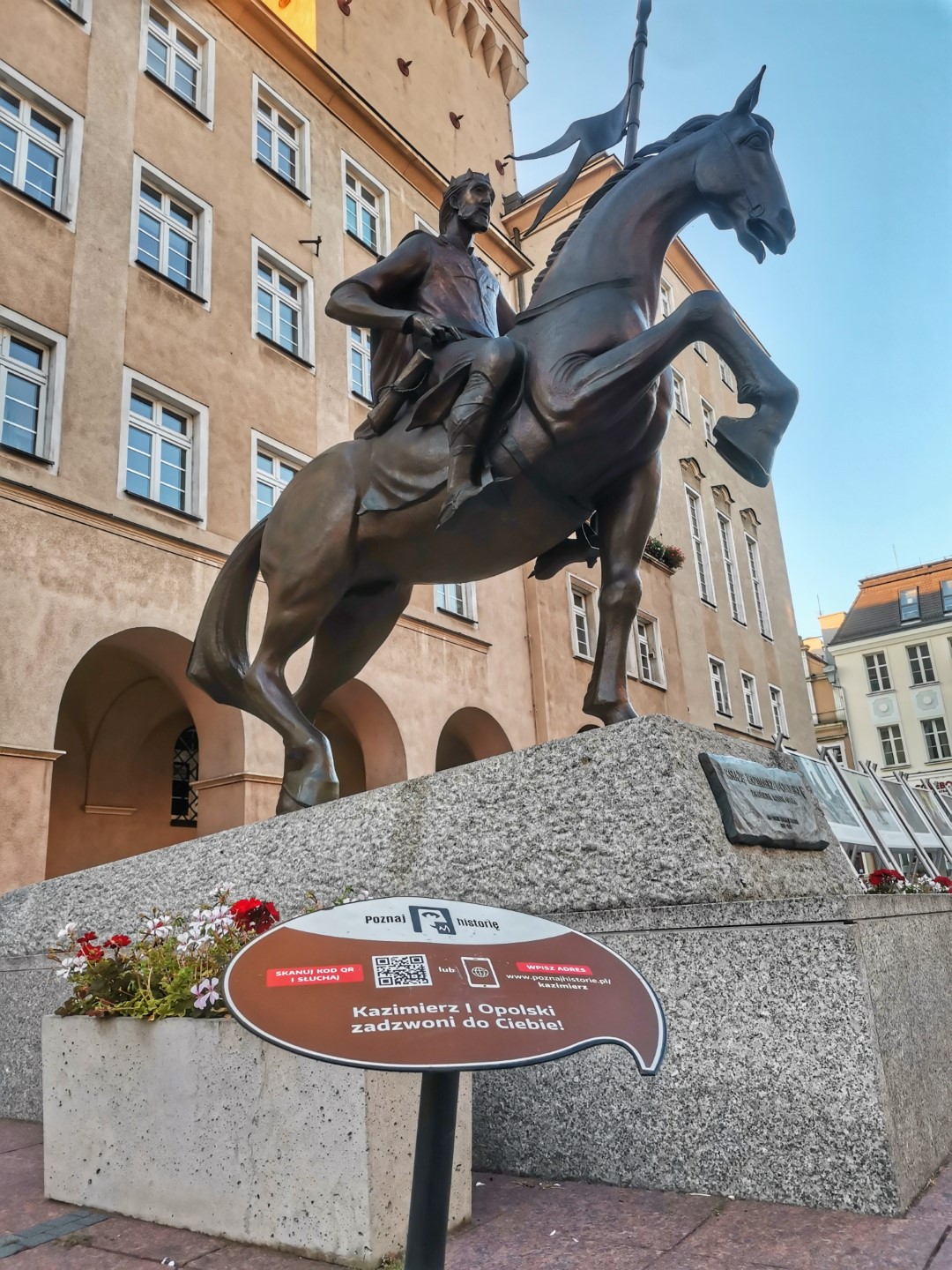 TRASA "POZNAJ HISTORIĘ" W OPOLU