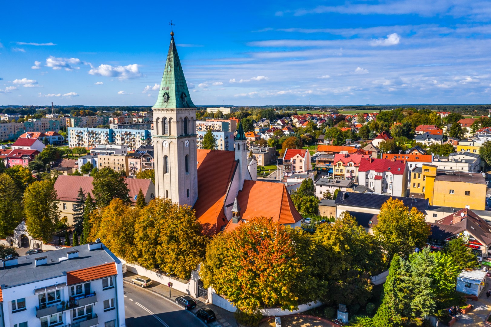 KOŚCIÓŁ PW. ŚW. MICHAŁA ARCHANIOŁA W OLEŚNIE, fot. UM Olesno