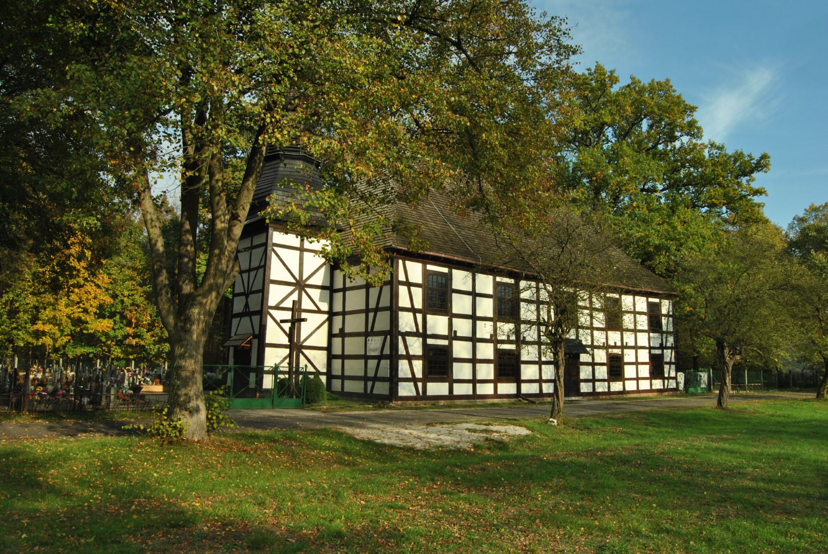 KOŚCIÓŁ WNIEBOWZIĘCIA NMP W RADOMIEROWICACH, fot. Mateusz Fila